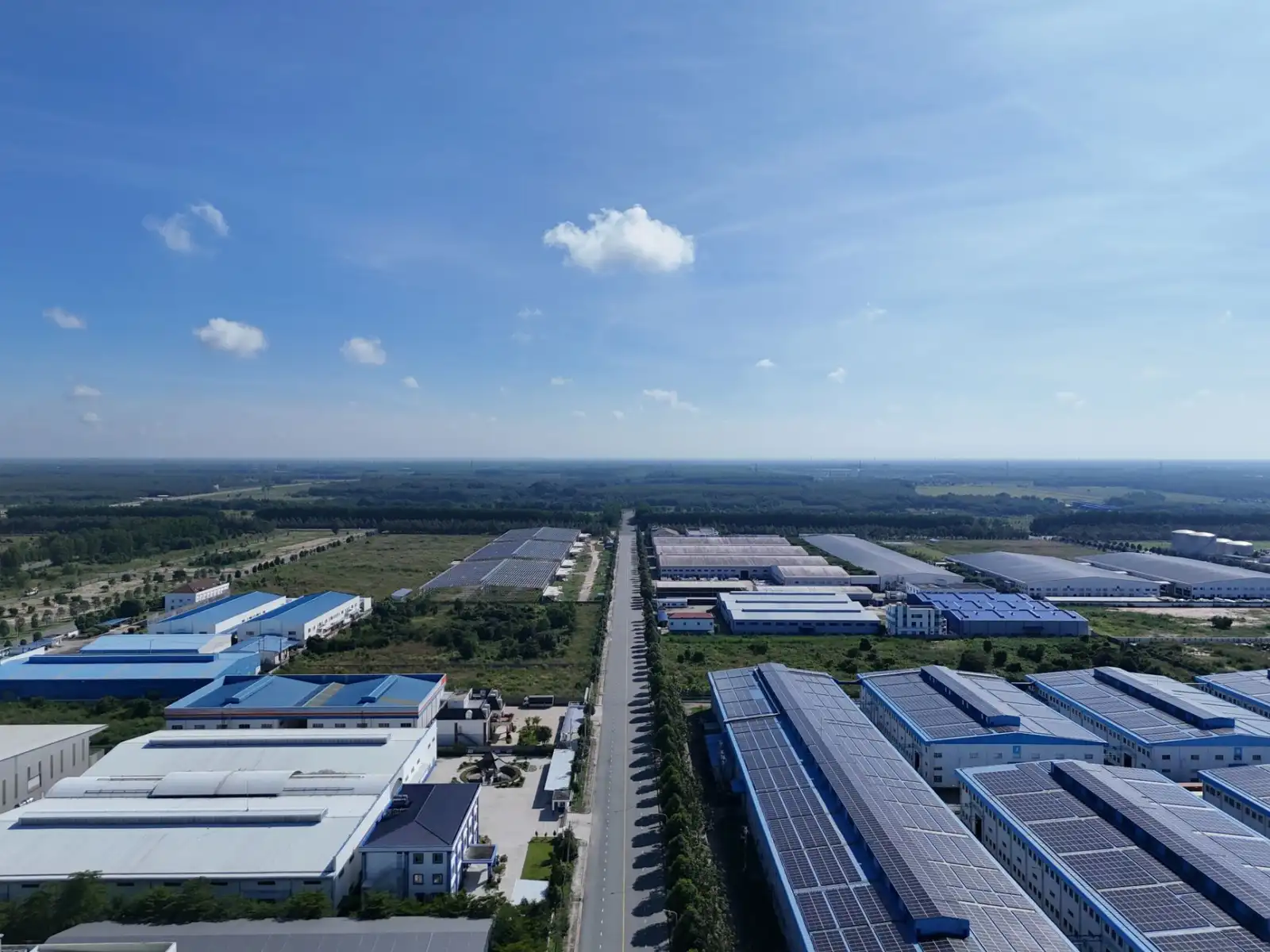 2025年产业园区运营管理新政解读与合规要点分析正文配图 1