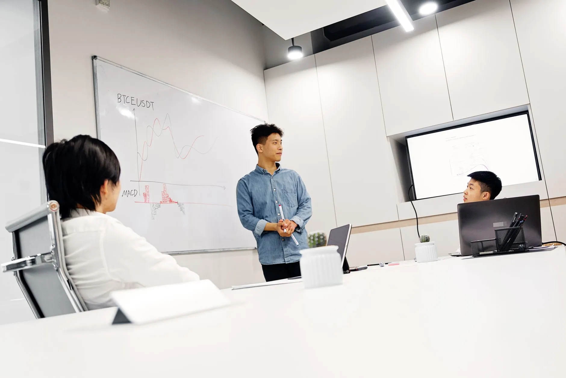 产业园区招商管理全流程服务方案与实施要点解析